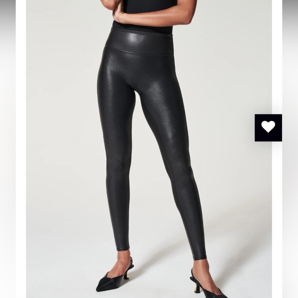 SPANX PETITE FAUX LEATHER LEGGINGS